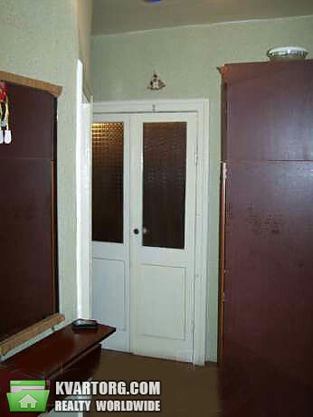 Sell 2-room apartment. Киев,  Эстонская — photo 2