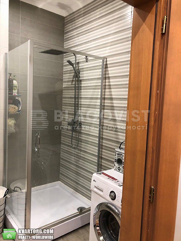 Rent out 2-room apartment. Киев,  Саперное поле — photo 5