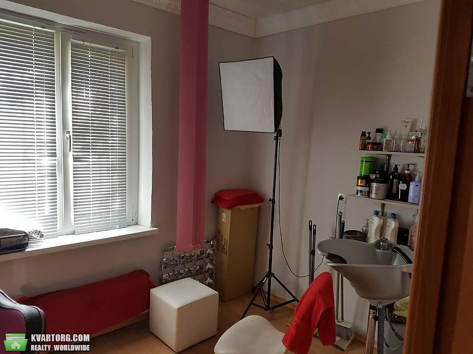 Sell 1-room apartment. Киев,  Срибнокильская — photo 2