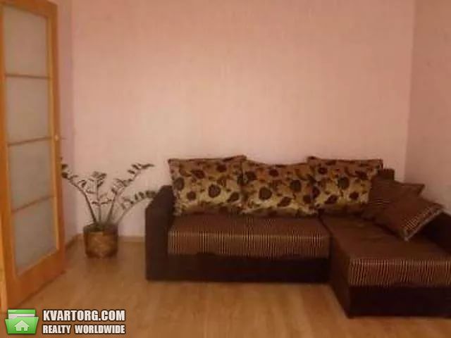 Rent out 2-room apartment. Киев, Милославская — photo 2