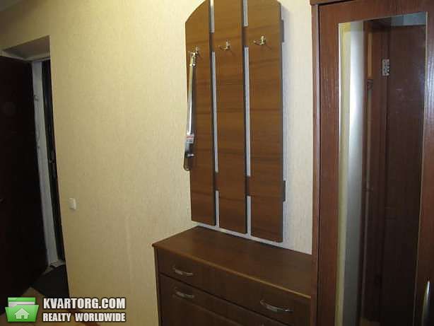 Sell 3-room apartment. Киев,  Метростроевская — photo 10