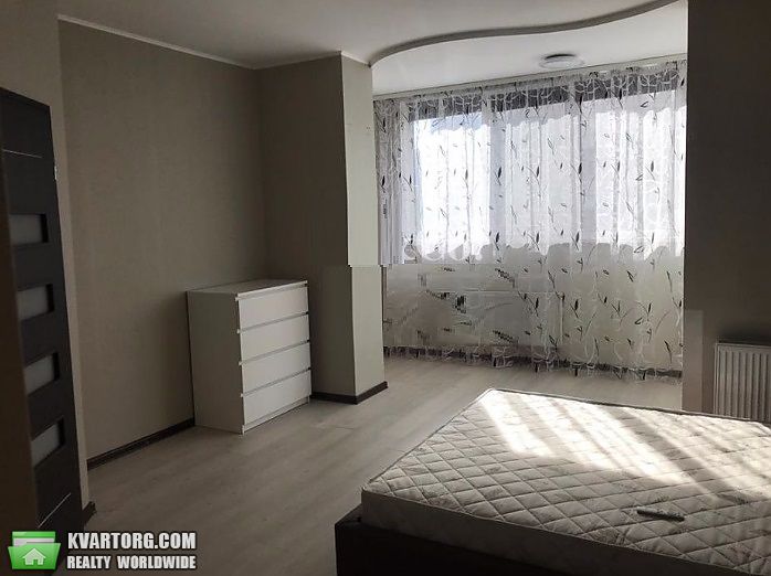 Sell 3-room apartment. Киев,  Голосеевская — photo 1