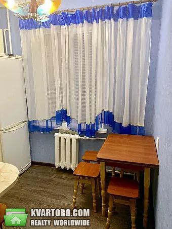 Rent out 2-room apartment. Киев,  Верховного Совета бул — photo 4
