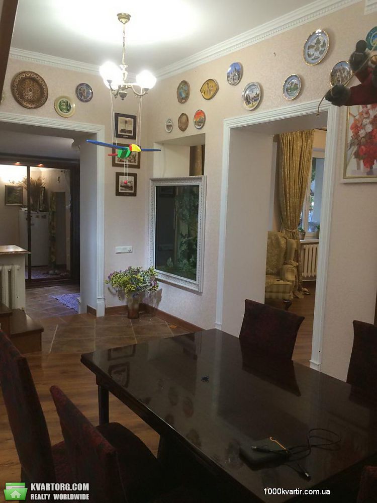 Rent out house. Одесса, Елочная — photo 1