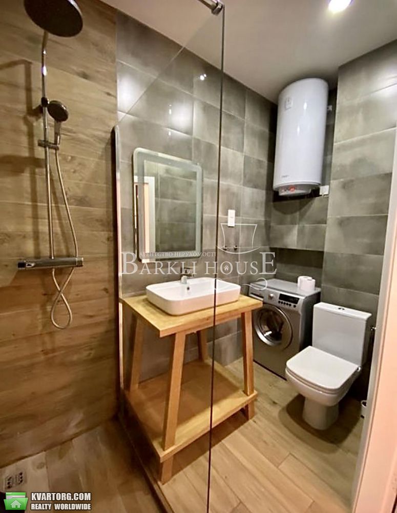 Rent out 2-room apartment. Киев,  Шота Руставели — photo 6