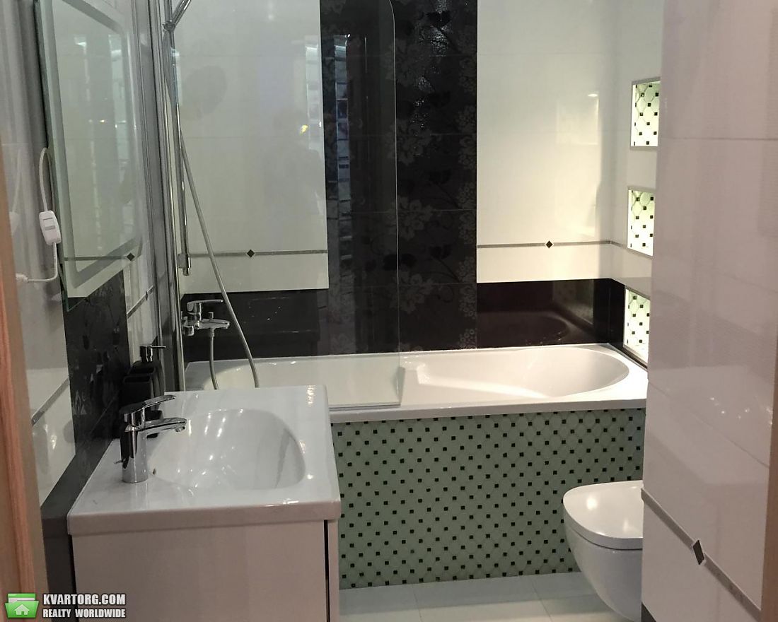 Rent out 2-room apartment. Киев,  Вышгородская — photo 9