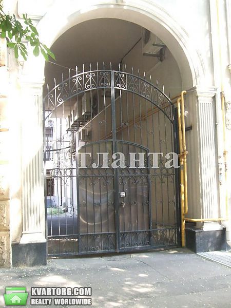 Sell 2-room apartment. Одесса, Успенский переулок — photo 1