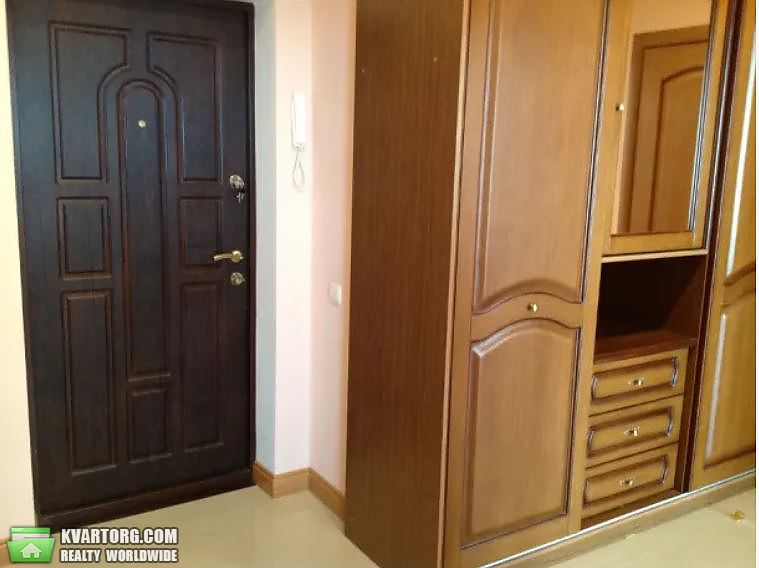 Rent out 1-room apartment. Киев,  Голосеевская 13а — photo 5
