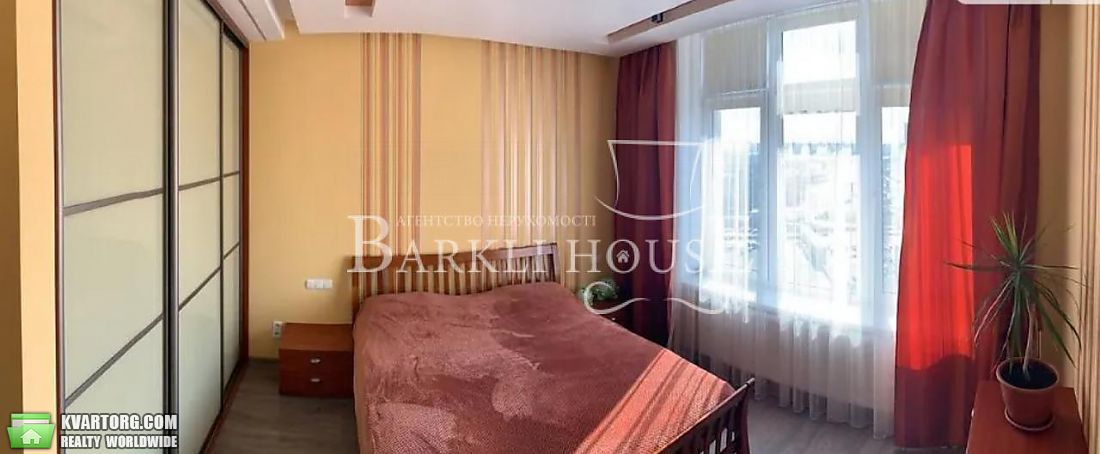 Rent out 3-room apartment. Киев,  Днепровская наб — photo 10
