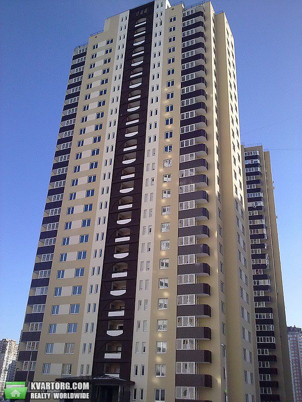 Sell 3-room apartment. Киев,  Урловская — photo 1