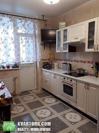 Rent out 2-room apartment. Киев,  Чавдар — photo 7