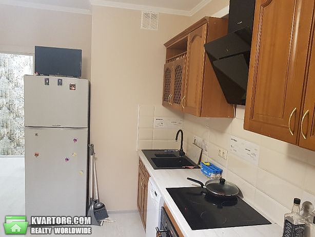 Rent out 1-room apartment. Киев,  Ломоносова — photo 2