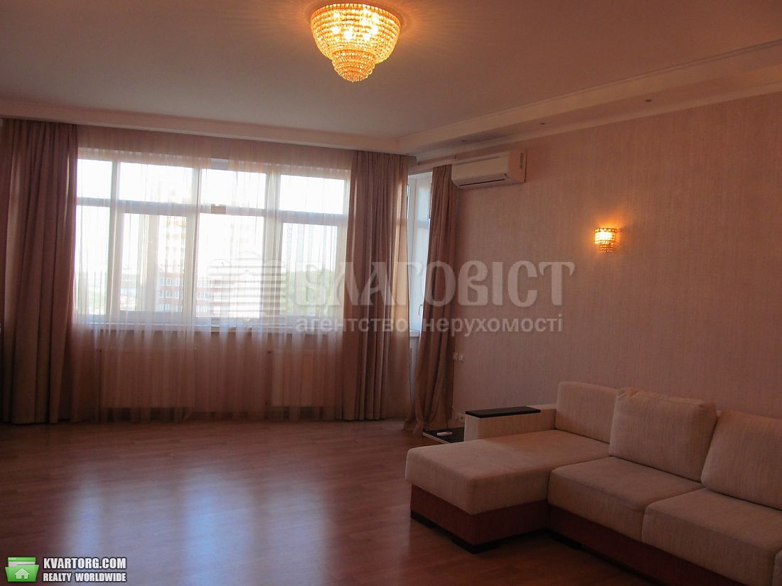 Rent out 3-room apartment. Киев,  Старонаводницкая — photo 7