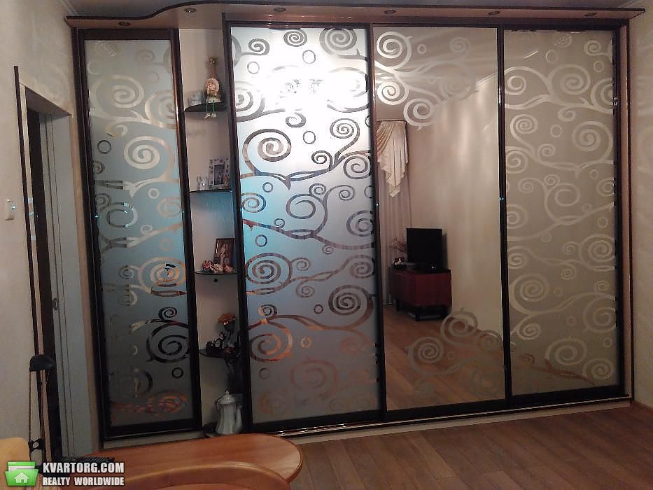 Sell 2-room apartment. Киев,  Правды пр — photo 1