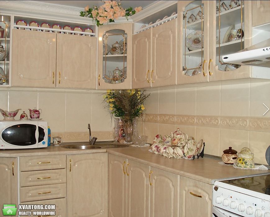 Rent out 1-room apartment. Киев,  Машиностроительная — photo 1