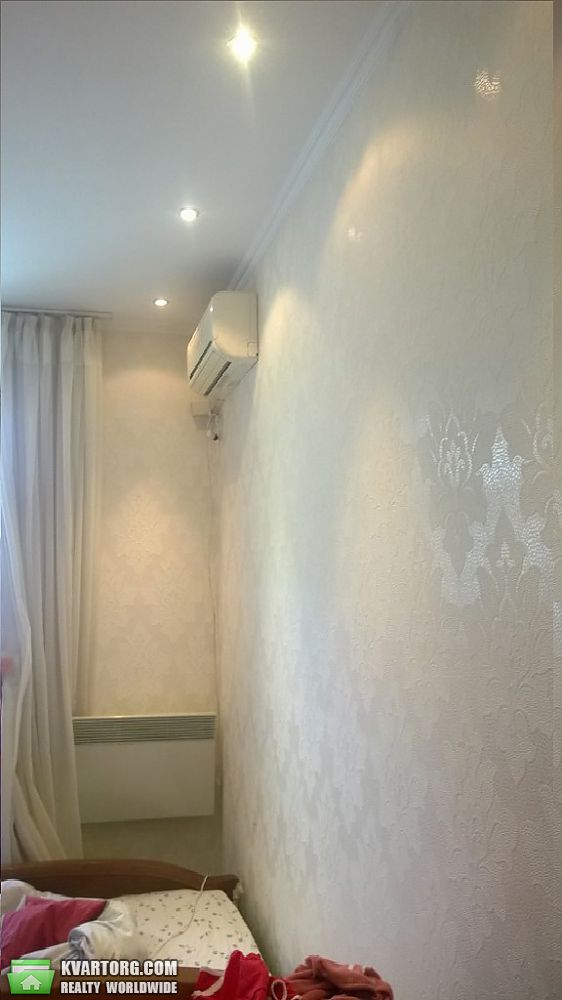 Sell 2-room apartment. Киев,  Московская — photo 3