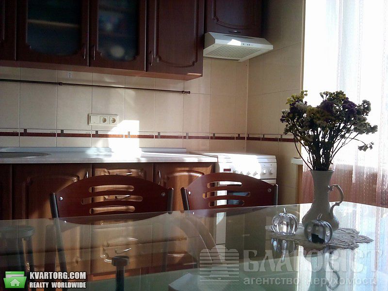 Sell 2-room apartment. Киев,  Ломоносова — photo 2