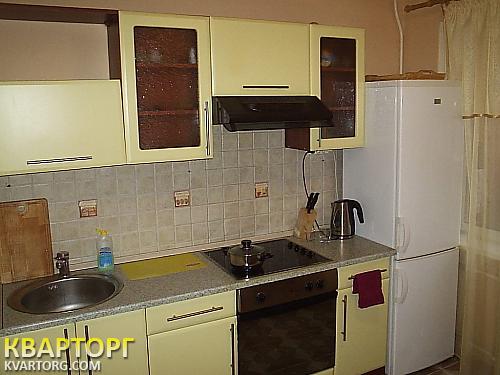 Rent out 1-room apartment. Киев,  Вышгородская — photo 3