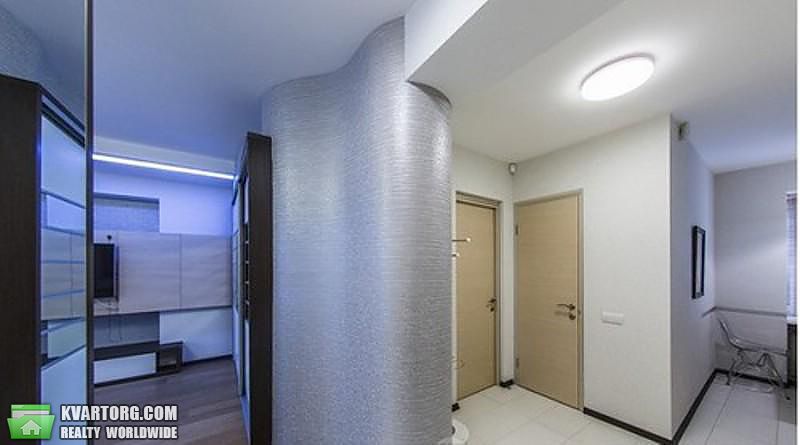 Rent out 2-room apartment. Киев,  Лысенко — photo 9