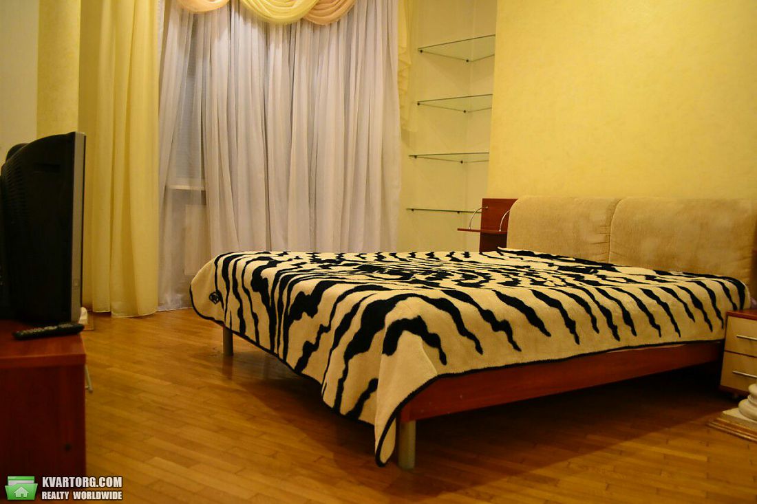 Rent out 2-room apartment. Одесса, Канатная — photo 1