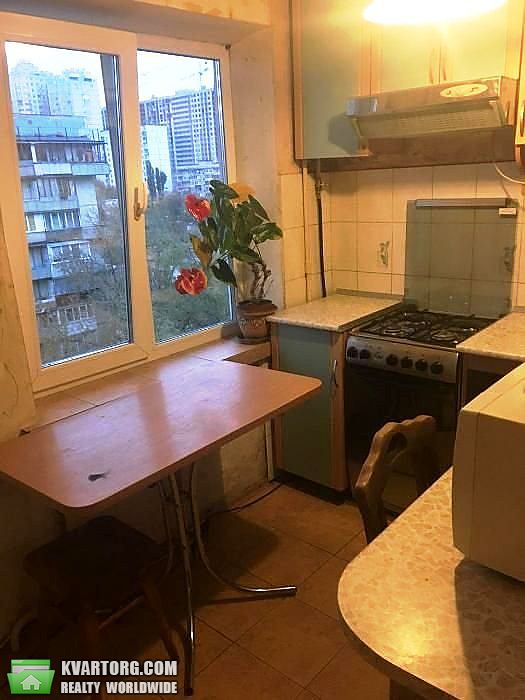 Sell 3-room apartment. Киев,  Полярная — photo 2