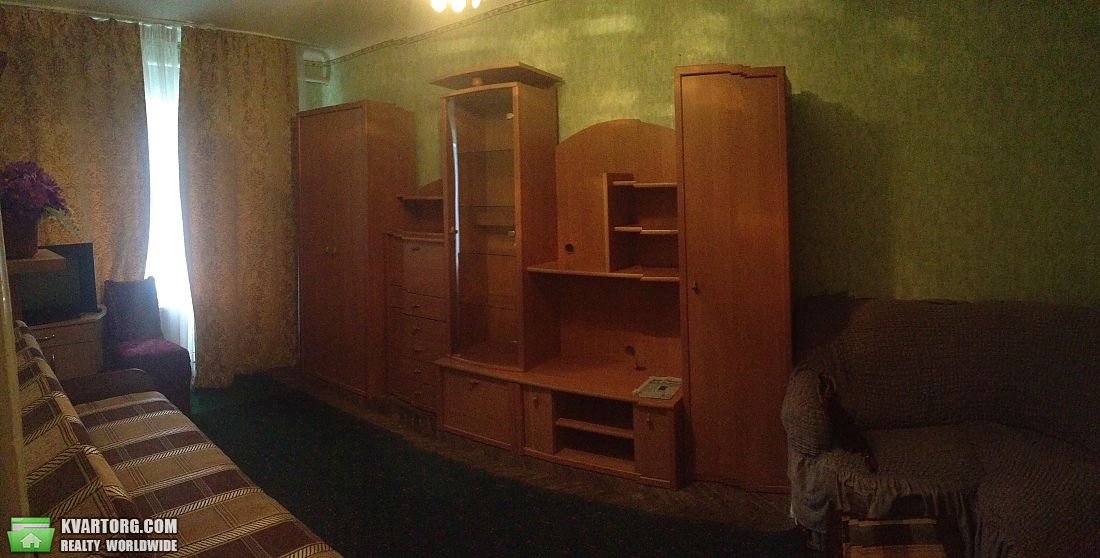 Rent out 1-room apartment. Киев,  Ялтинская — photo 2