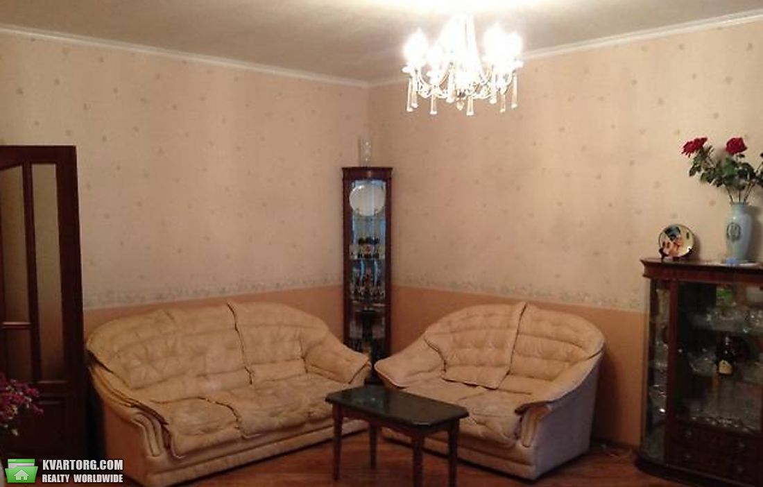 Sell 3-room apartment. Киев,  Арсенальная — photo 1