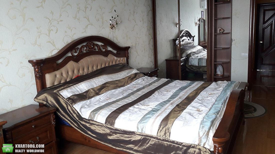 Rent out 2-room apartment. Киев, Мишуги — photo 4