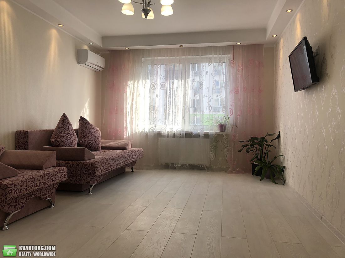 Rent out 1-room apartment. Киев,  Закревского — photo 2