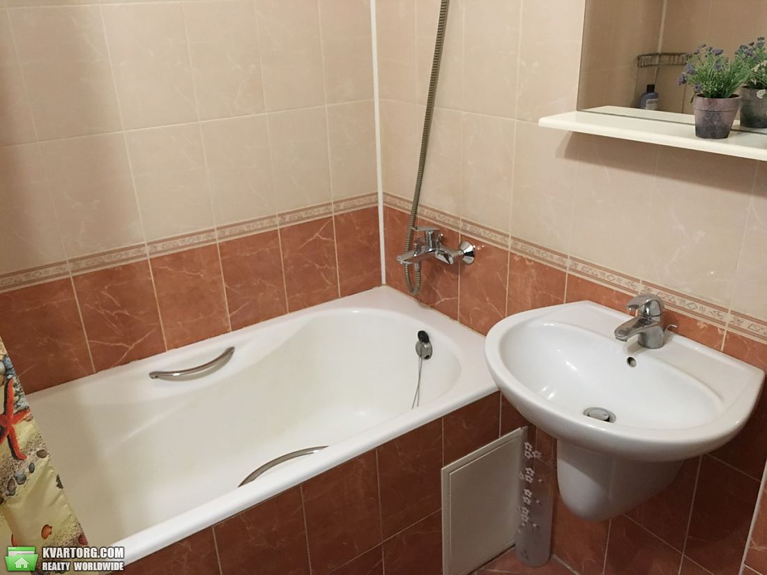 Rent out 2-room apartment. Киев,  Оболонский пр — photo 9