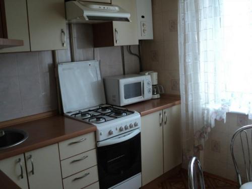 Rent out 1-room apartment. Днепропетровск, проспект Кирова — photo 4
