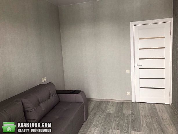 Rent out 1-room apartment. Киев,  Крейсера Авроры — photo 2
