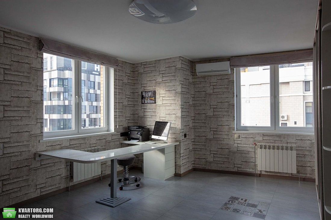 Rent out 5-room apartment. Киев, Деловая — photo 6