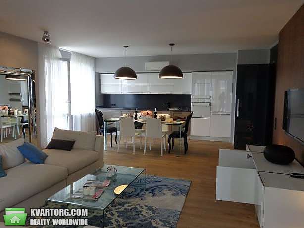 Rent out 2-room apartment. Днепропетровск, Проспект Мира — photo 1