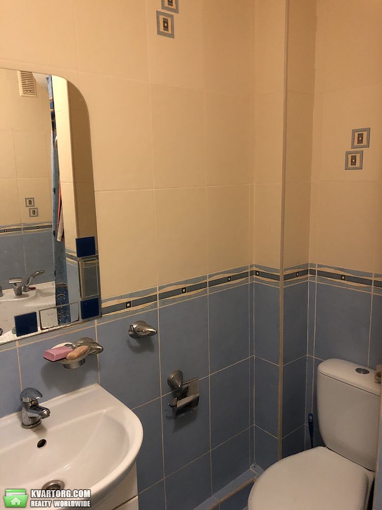 Rent out 2-room apartment. Киев,  Лепсе бул — photo 9