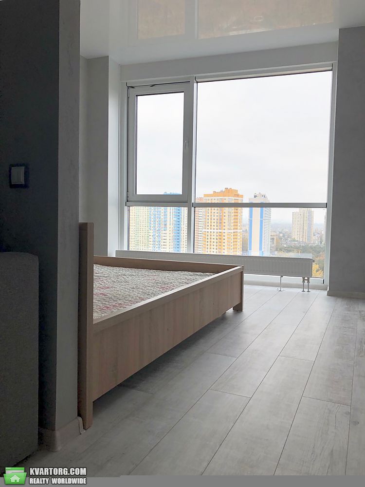 Rent out 1-room apartment. Киев,  Жмаченко — photo 1