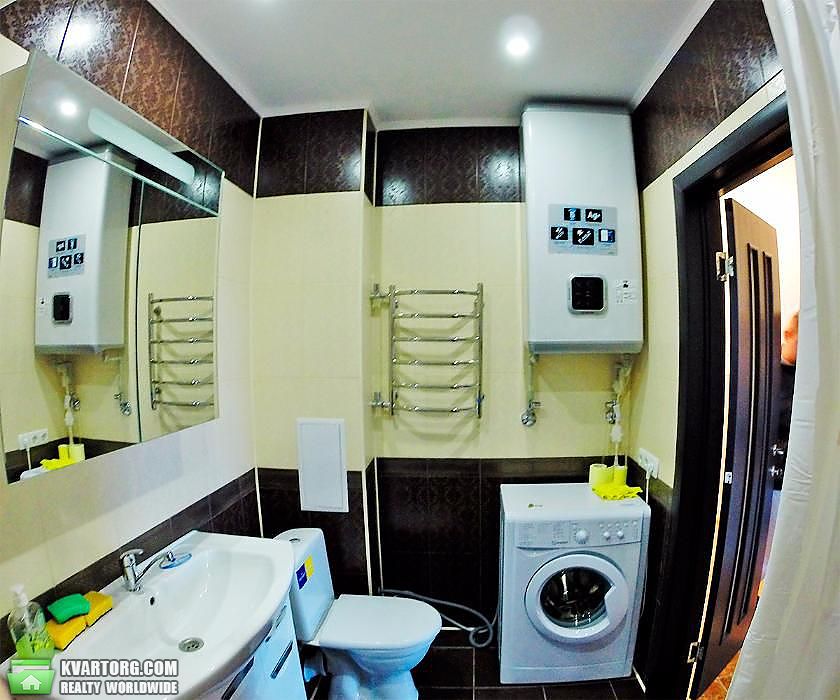 Rent out 1-room apartment. Киев,  Феодосийский пер — photo 9