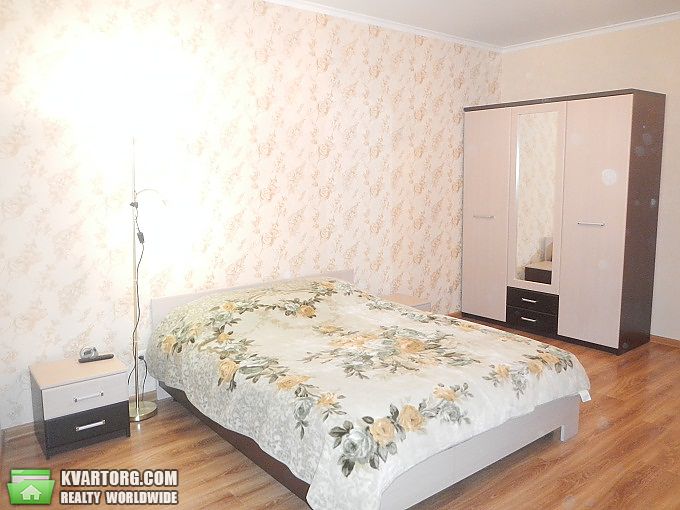 Sell 3-room apartment. Киев,  Ломоносова — photo 4