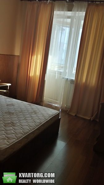 Rent out 2-room apartment. Киев, Героев Сталинграда пр — photo 4