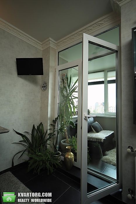 Sell 1-room apartment. Киев,  Вышгородская — photo 9