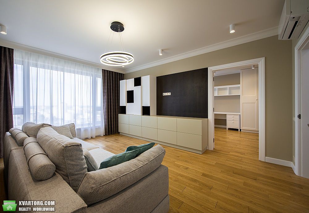 Rent out 3-room apartment. Киев,  Оболонский пр — photo 3