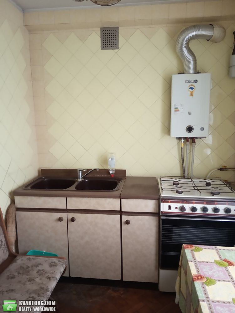Rent out 2-room apartment. Одесса,  Щорса — photo 2