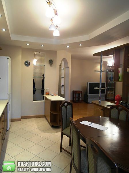 Rent out 3-room apartment. Киев, Тычины пр — photo 9