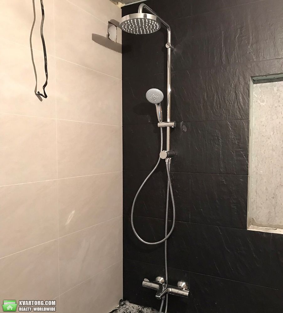 Rent out 2-room apartment. Киев, Данченко — photo 10