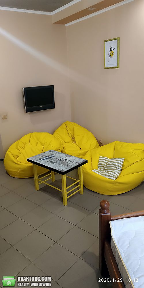 Rent out 1-room apartment. Киев,  Чавдар — photo 2
