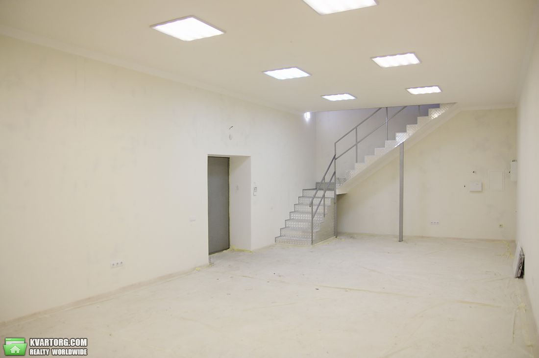 Rent out house. Киев,  Автозаводская — photo 2