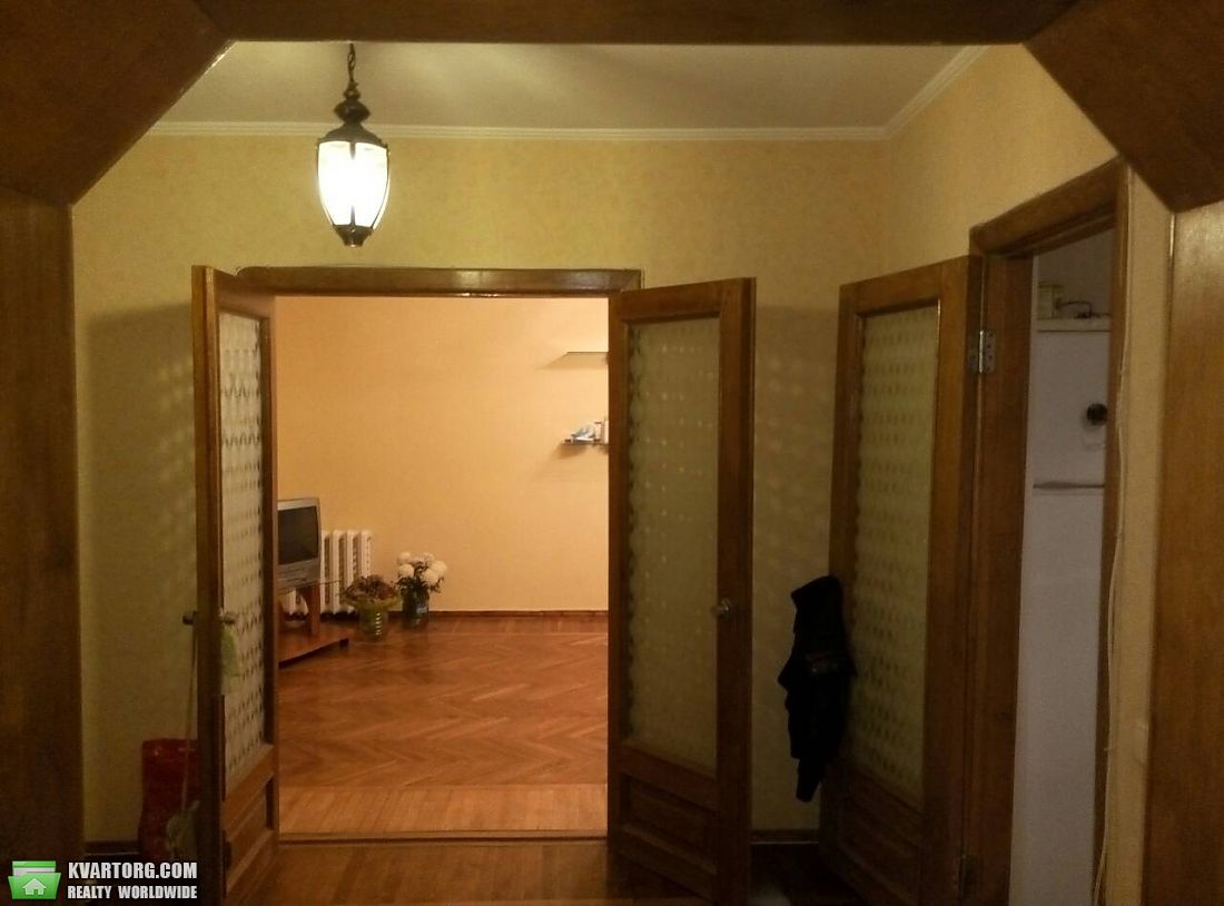 Sell 4-room apartment. Днепропетровск, Поля пр. — photo 6