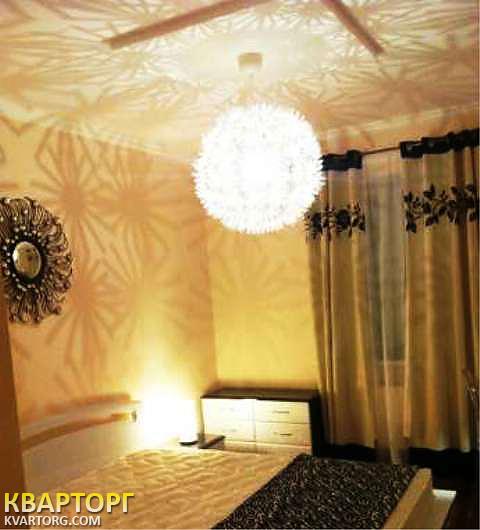Rent out 2-room apartment. Киев, Дегтяревская — photo 1