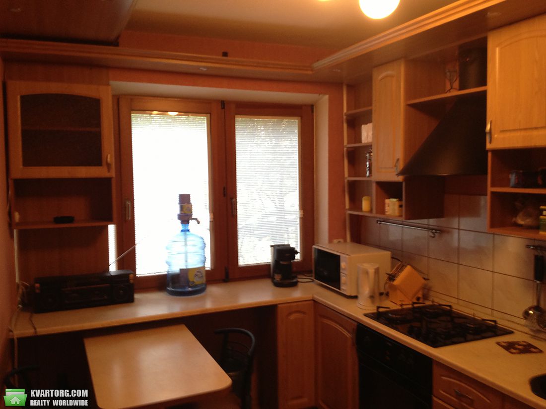 Rent out 2-room apartment. Киев,  Резницкая — photo 8