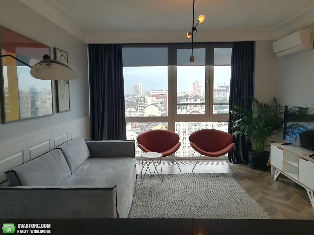 Rent out 2-room apartment. Киев,  Златоустовская — photo 1